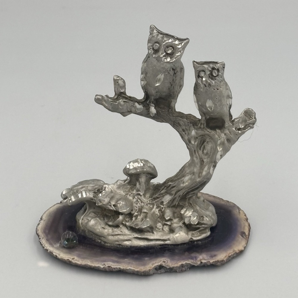 Vintage Pewter Owls On Branch with Mushrooms Figure on Purple Agate - Picture 8 of 16